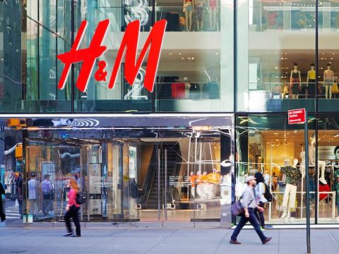 Sustainable weapon of fashion brand H&M